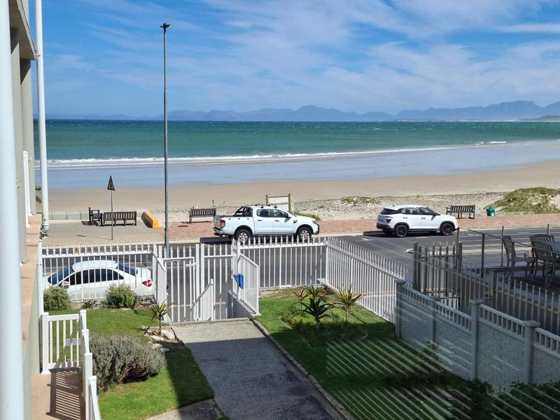 To Let 3 Bedroom Property for Rent in Strand North Western Cape